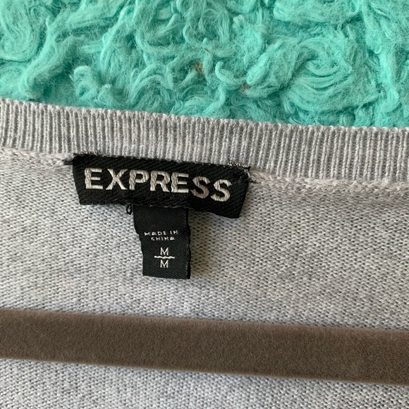 Express Sweater - Picture 2 of 2